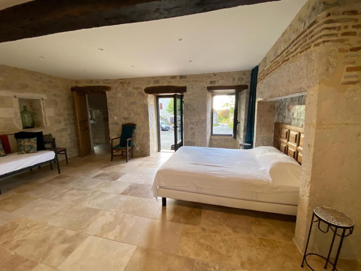 Maison De Village, Charme Et Confort Mauroux  Kültér fotó